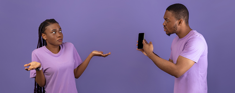 Illustration d’un dilemme amoureux et d’une tension affective dans le couple